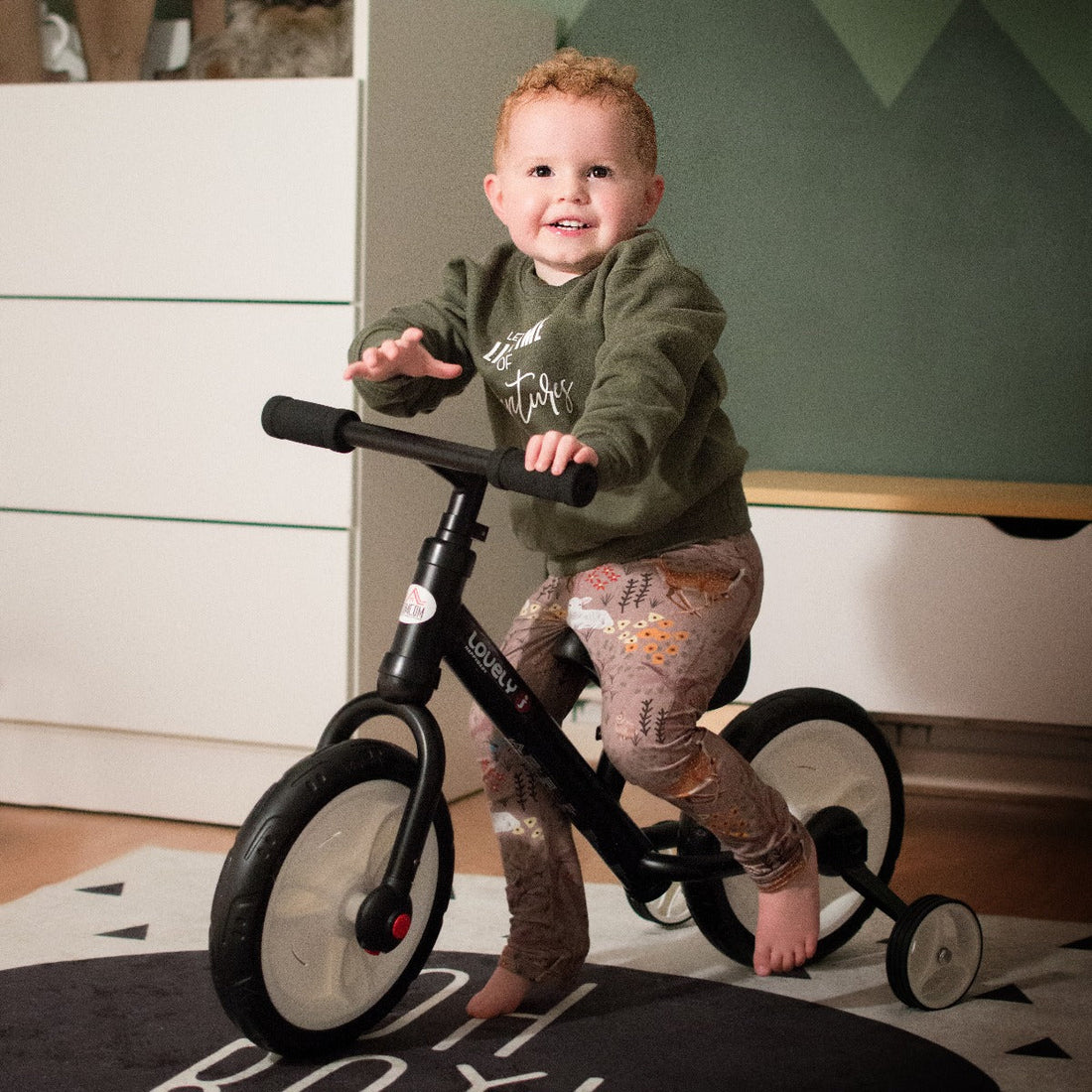 11 Inch Kids Balance Bike Training Pedal Bicycle W/ Removable Stabilizers EVA Tyres Adjustable Seat Height 2 to 5 Years Gift for Boys Girls Black