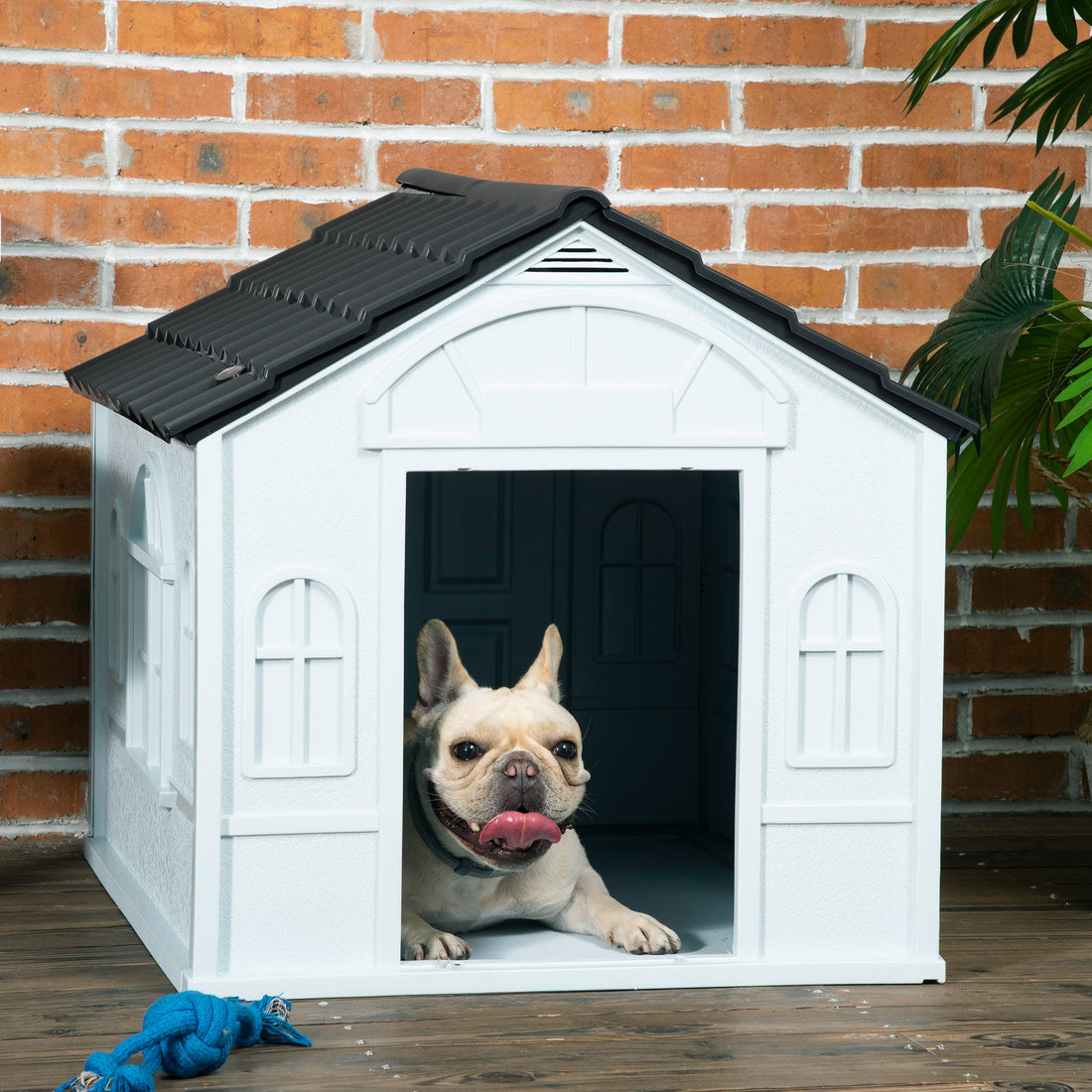 Plastic Weather-Resistant Dog House, for Indoors and Outdoors, Medium Dogs - Grey